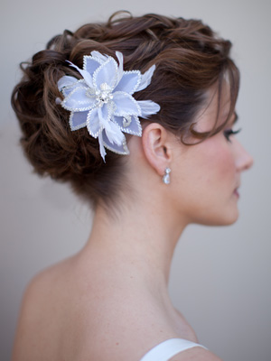 flower-for-wedding-hair-582
